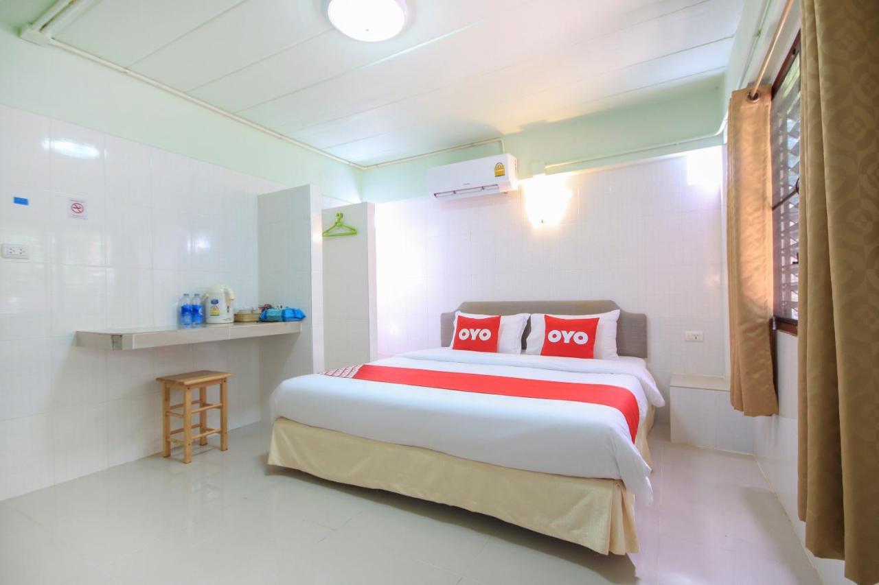 Oyo 75373 Chamil House Otel Nai Harn Dış mekan fotoğraf