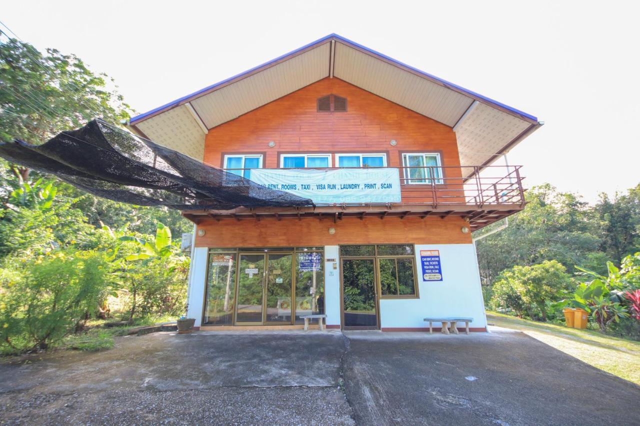 Oyo 75373 Chamil House Otel Nai Harn Dış mekan fotoğraf