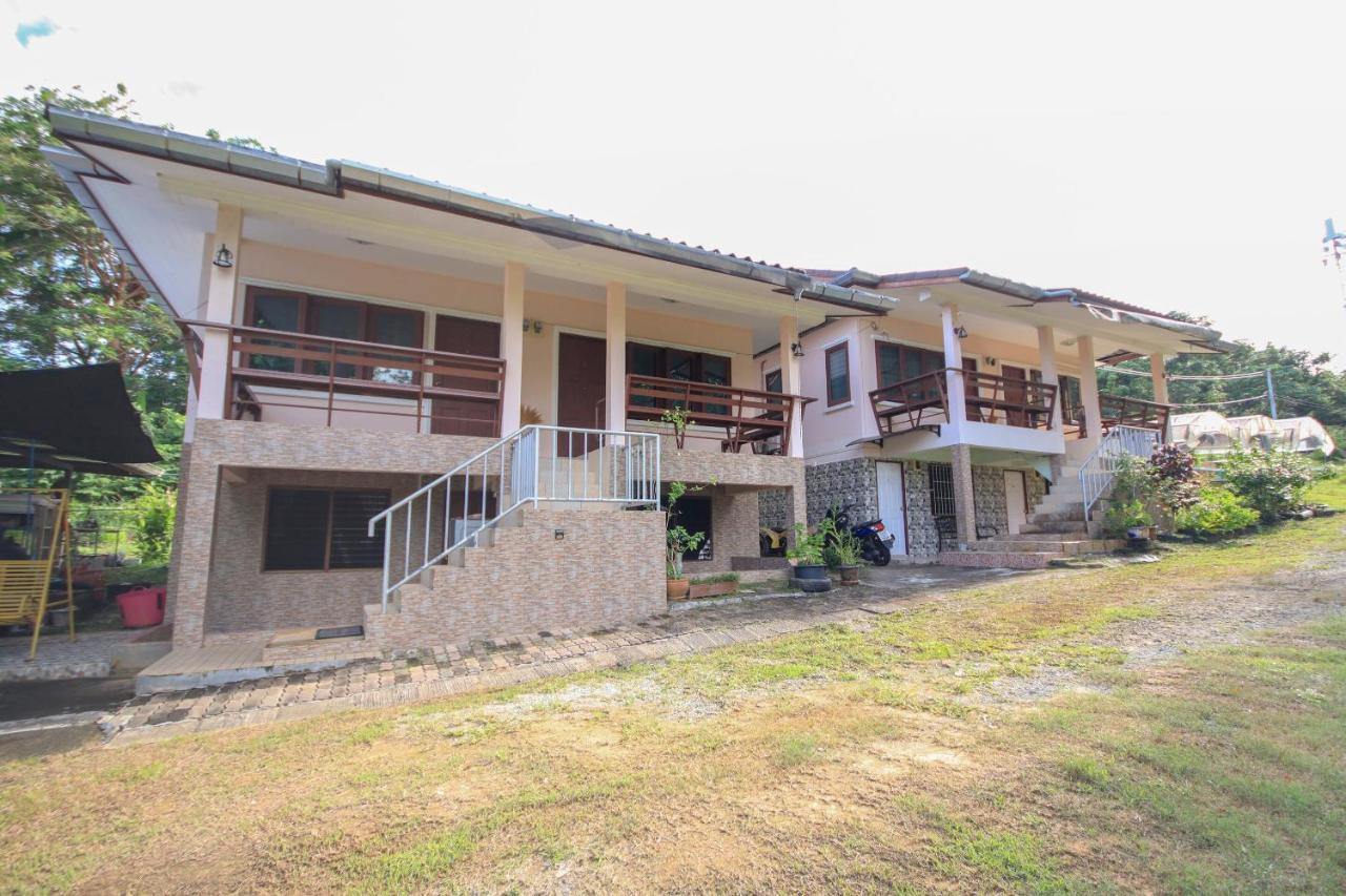 Oyo 75373 Chamil House Otel Nai Harn Dış mekan fotoğraf